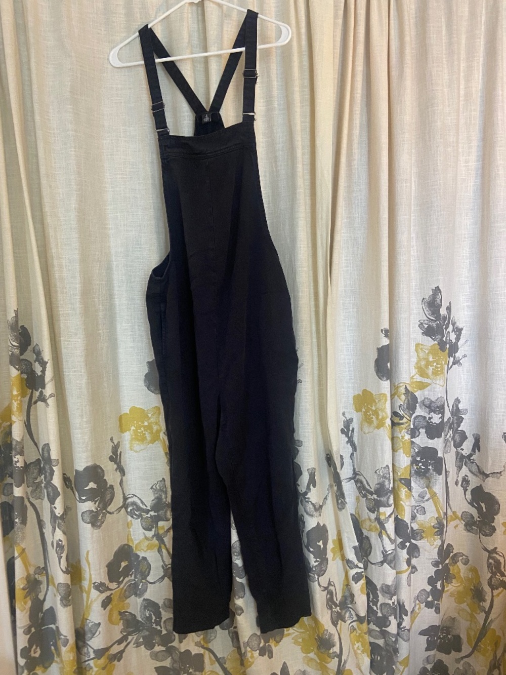Led Luxe Essentials maternity black jumpsuit